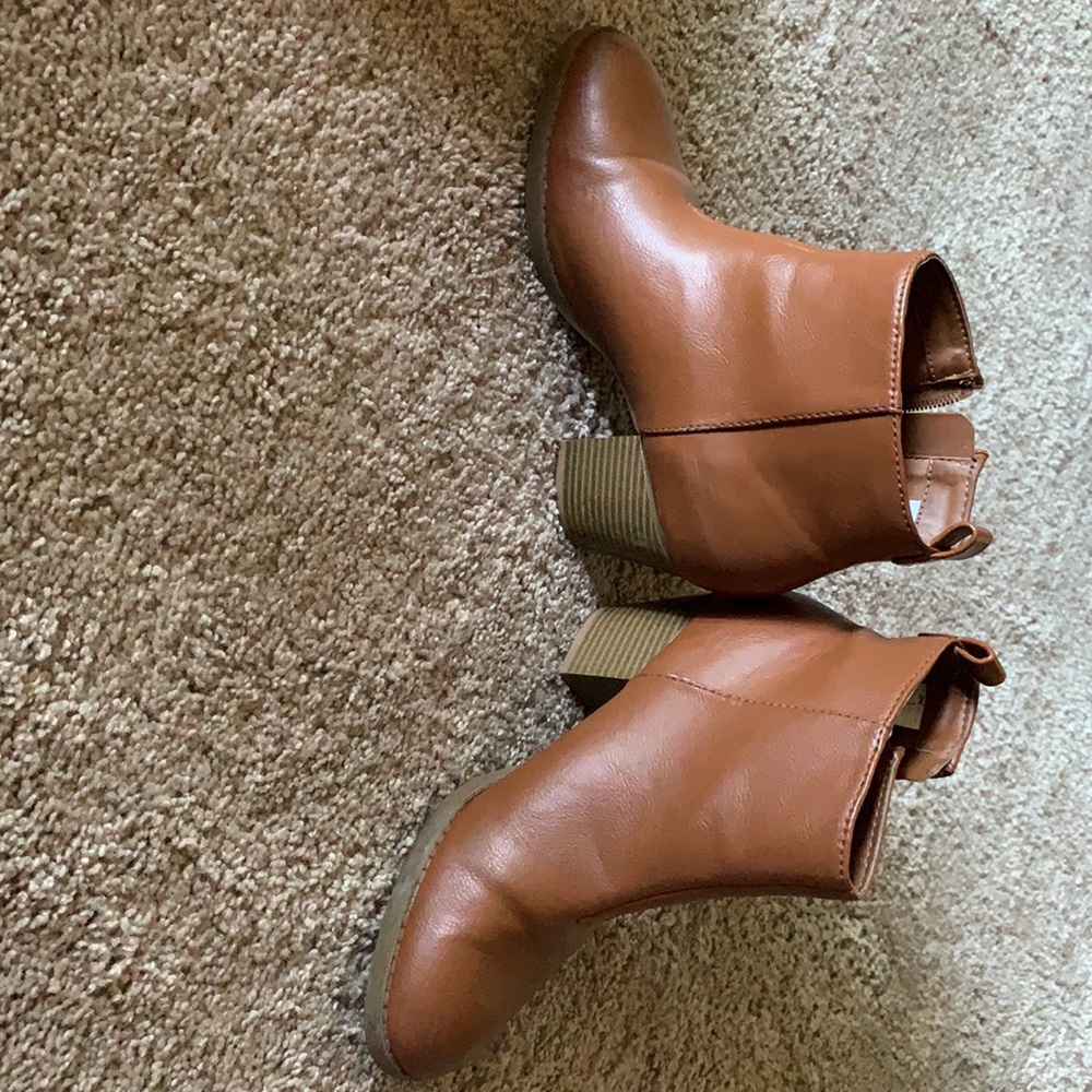 Booties - Picture 4 of 7